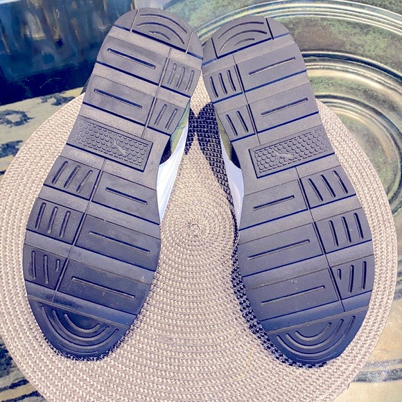 Puma Vista Khakis - Picture 5 of 5